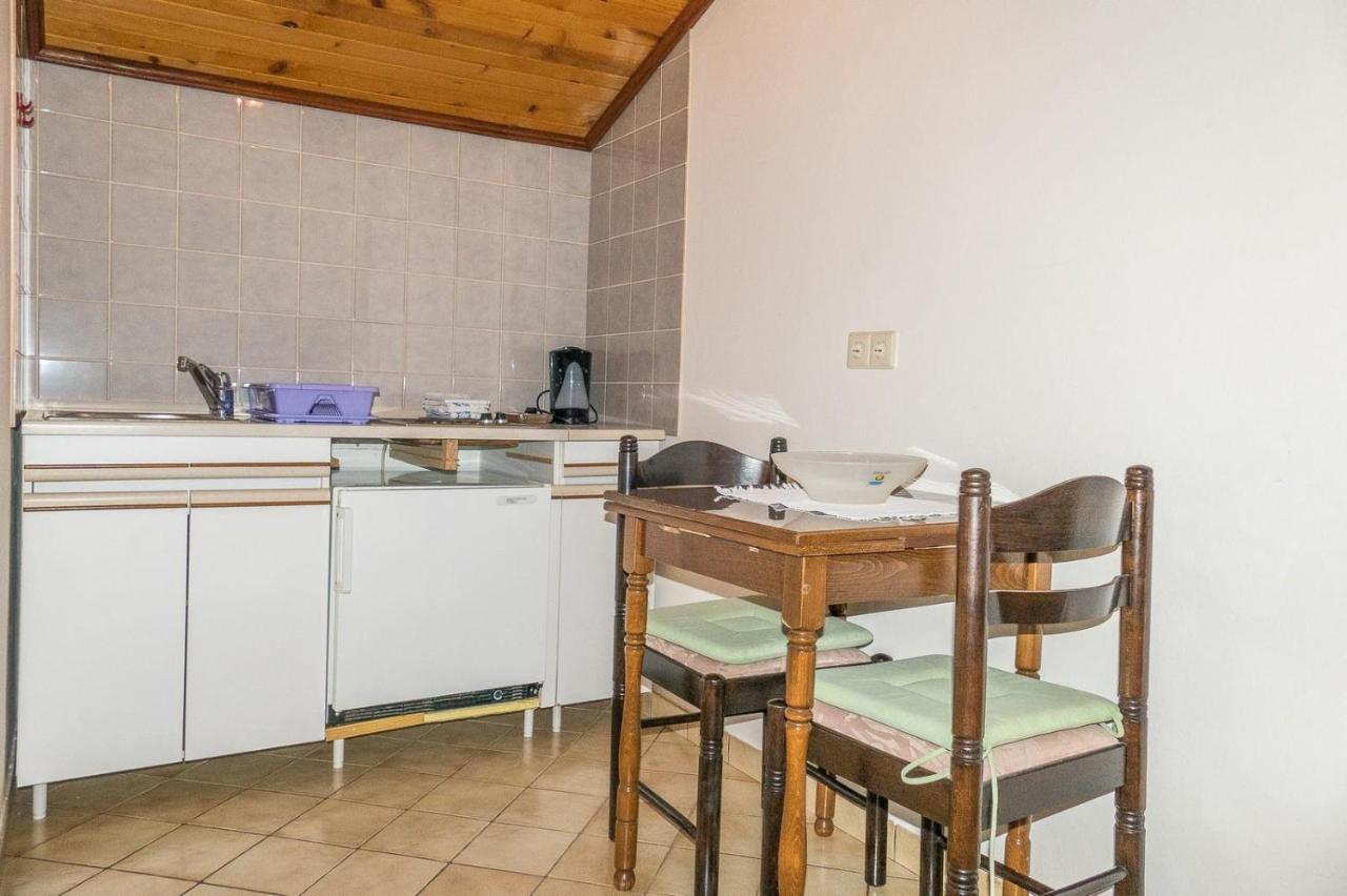Apartments Pahljina Palit Eksteriør bilde