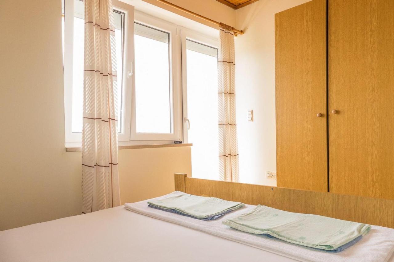 Apartments Pahljina Palit Eksteriør bilde