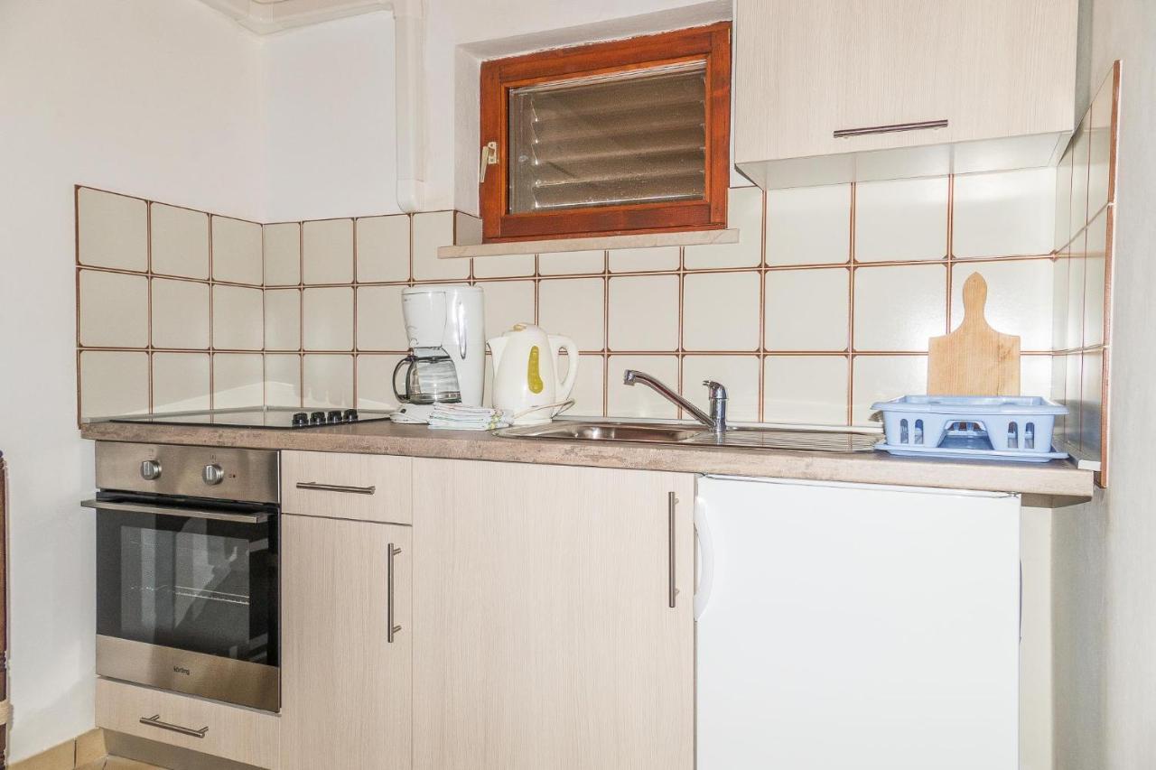 Apartments Pahljina Palit Eksteriør bilde
